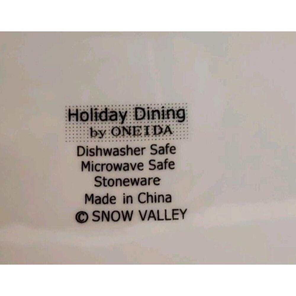 Oneida Snow Valley Snowman Plates Debbie Mumm 4 Pc Dinner Plate Holiday Dining,A - Picture 3 of 6